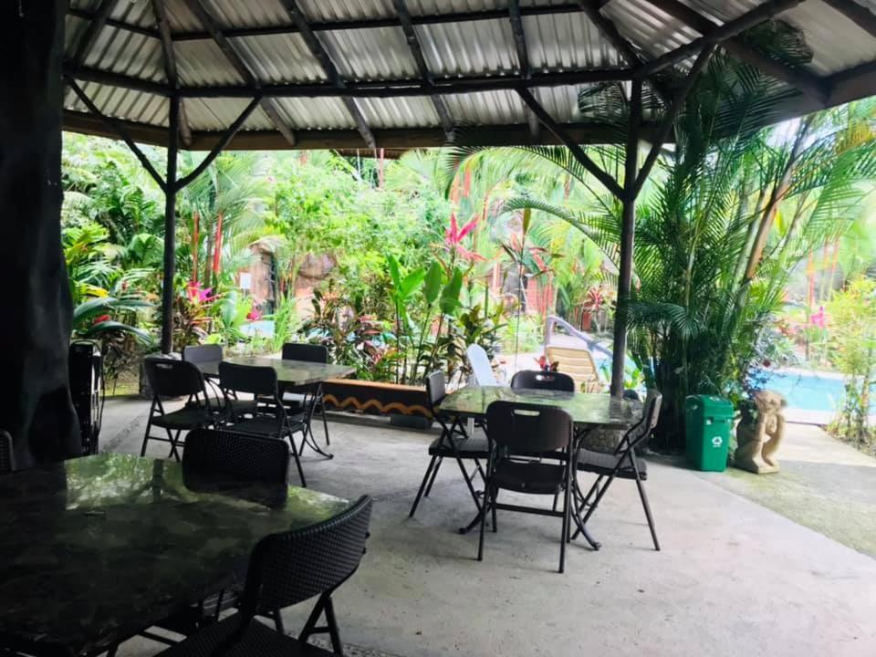 Aunty Arenal Lodge La Fortuna ภายนอก รูปภาพ