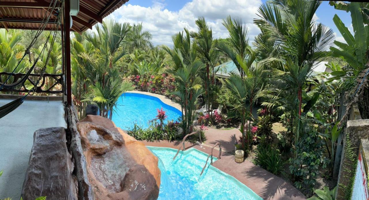Aunty Arenal Lodge La Fortuna ภายนอก รูปภาพ